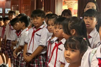 HÀNH TRÌNH VỀ ĐỊA CHỈ ĐỎ – GIÁO DỤC TRUYỀN THỐNG